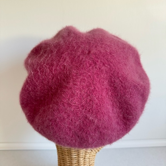 Vintage Lambswool & Angora Beret - Picture 3 of 9